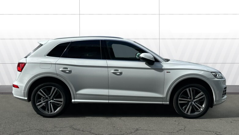 Audi Q5 40 TDI Quattro S Line 5dr S Tronic Diesel Estate